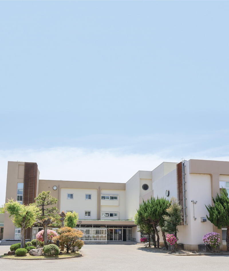 山梨大学教育学部附属小学校現代の校舎の写真